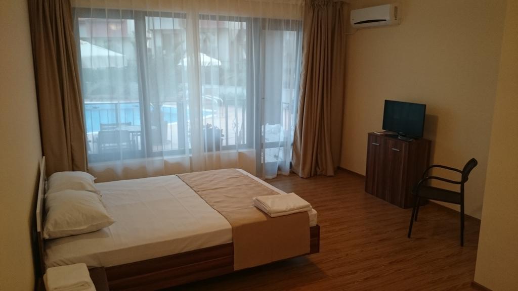 Aria Complex Aparthotel Sveti Vlas Luaran gambar