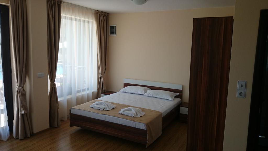 Aria Complex Aparthotel Sveti Vlas Bilik gambar