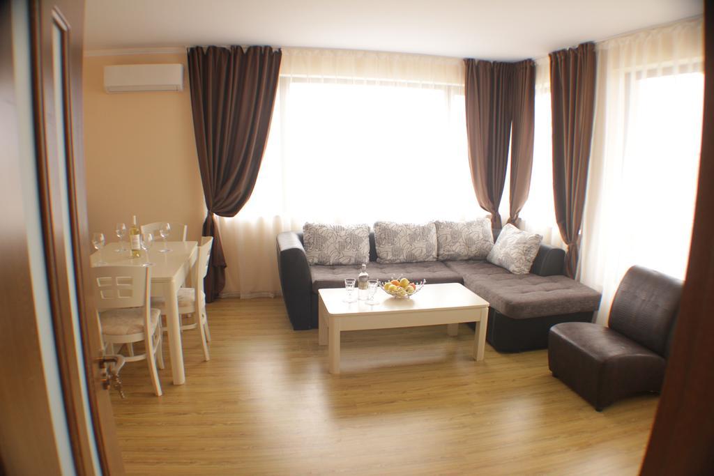Aria Complex Aparthotel Sveti Vlas Luaran gambar